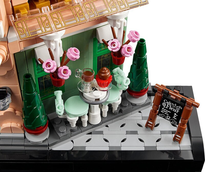 LEGO Icons 10362 French Café