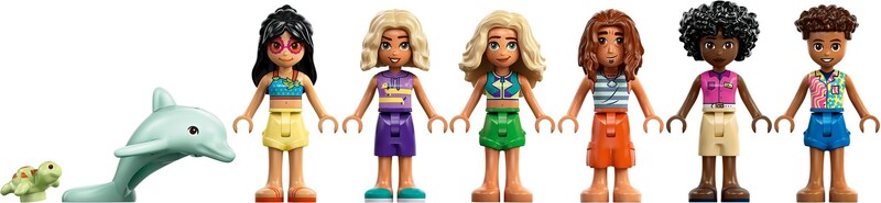 LEGO Friends 42673 Family Vacation Beach Resort