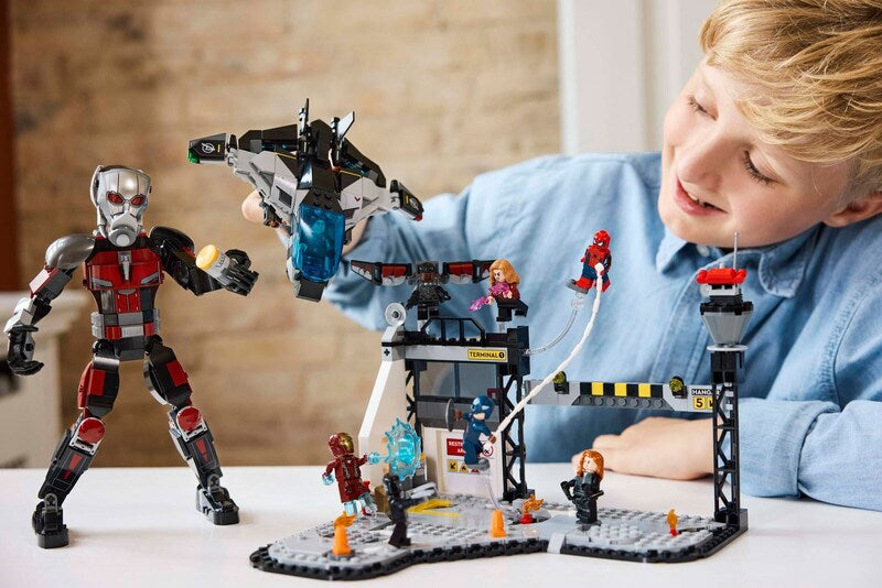 LEGO Super Heroes 76314 Captain America: Civil War Action Battle