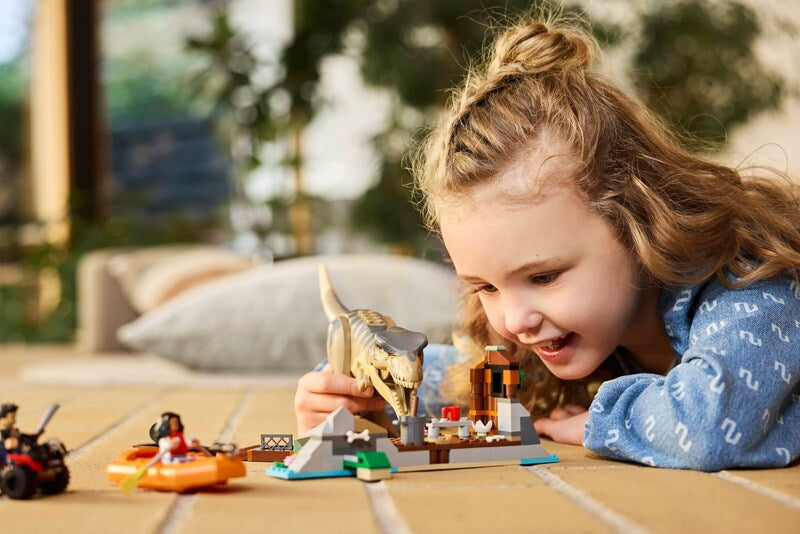 LEGO Jurassic World 76975 T. rex River Escape