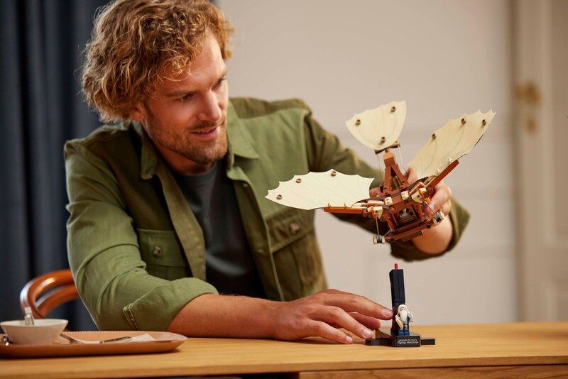 LEGO Icons 10363 Leonardo da Vincis Flying Machine