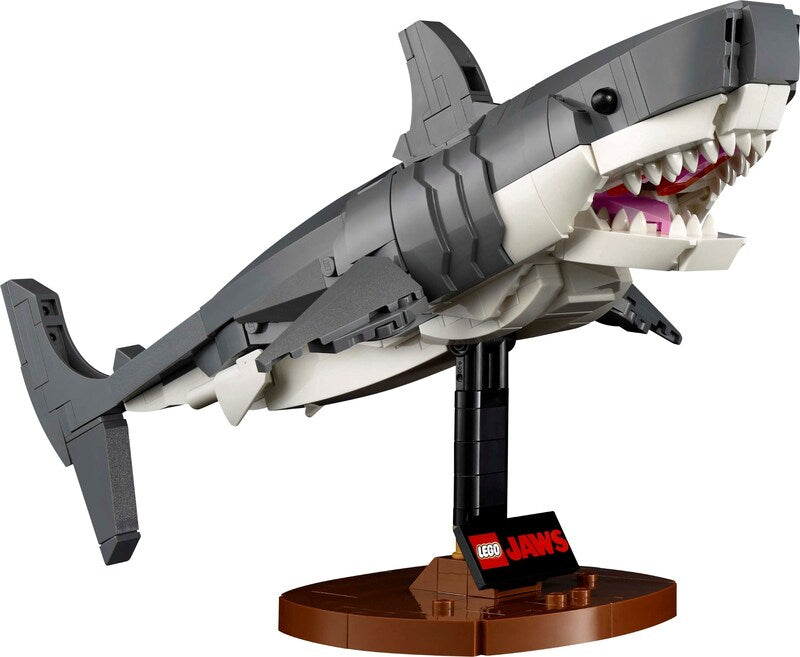 LEGO Ideas 21350 Jaws