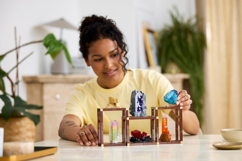 LEGO Ideas 21362 Mineral Collection