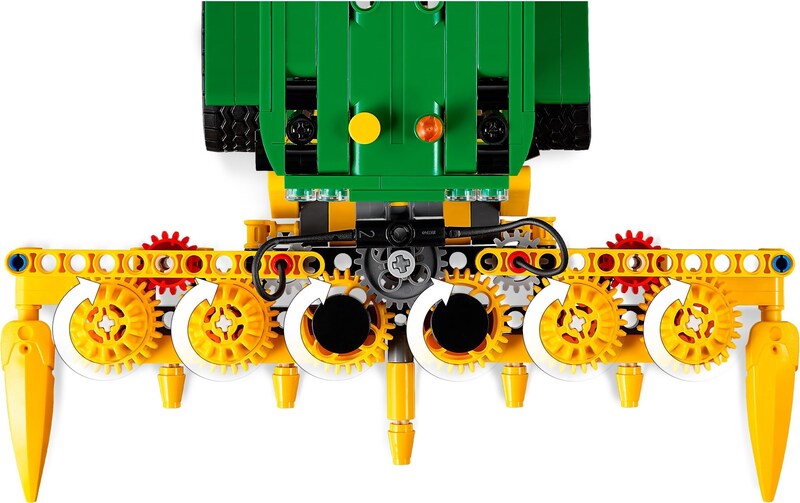 LEGO Technic 42168 John Deere 9700 Forage Harvester