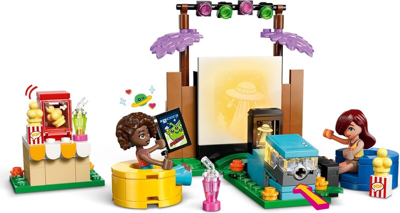 LEGO Friends 42642 Friendship Movie Night