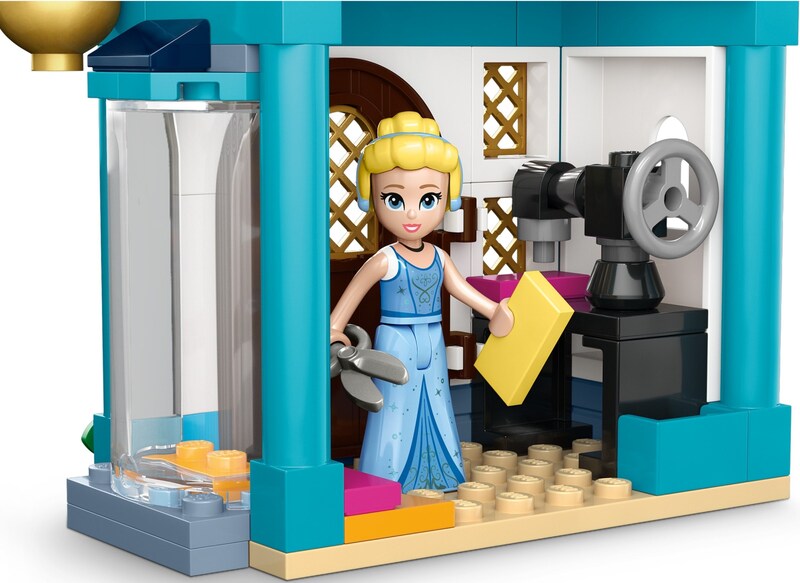 LEGO Disney 43246 Disney Princess Market Adventure