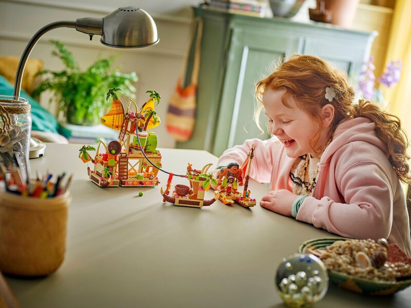 LEGO Disney 43258 Kakamora Barge