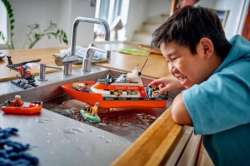 LEGO CITY 60504 Coast Guard Rescue Boat & Helicopter