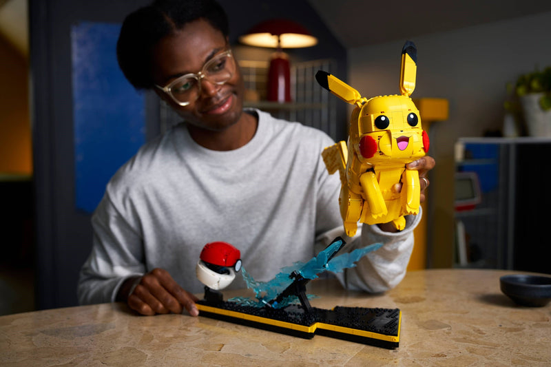 LEGO Pokemon 72152 Pikachu and Poke Ball