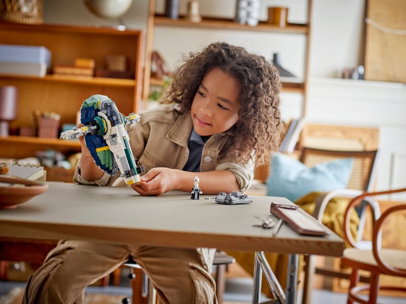 LEGO Star Wars 75433 Jango Fett's Starship