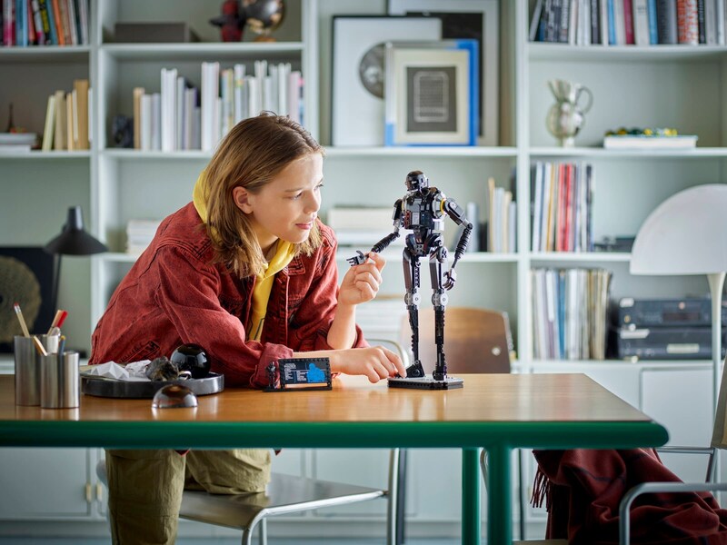 LEGO Star Wars 75434 K-2SO Security Droid