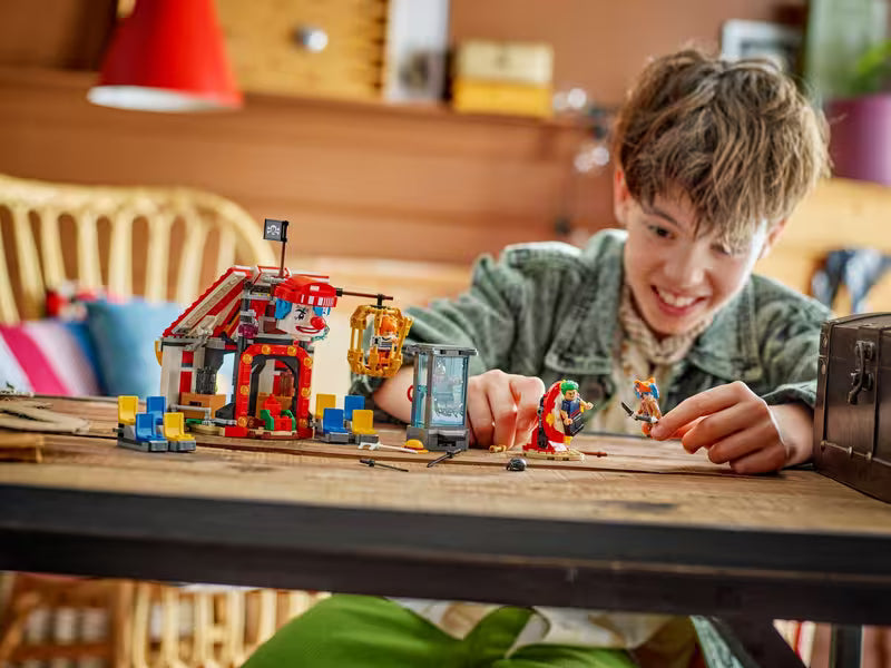 LEGO ONE PIECE 75637 Buggy the Clown's Circus Tent