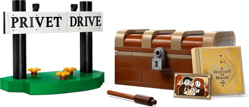 LEGO Harry Potter 76425 Hedwig at 4 Privet Drive