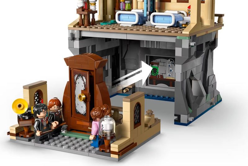 LEGO Harry Potter 76463 Hogwarts Castle: Hospital Wing
