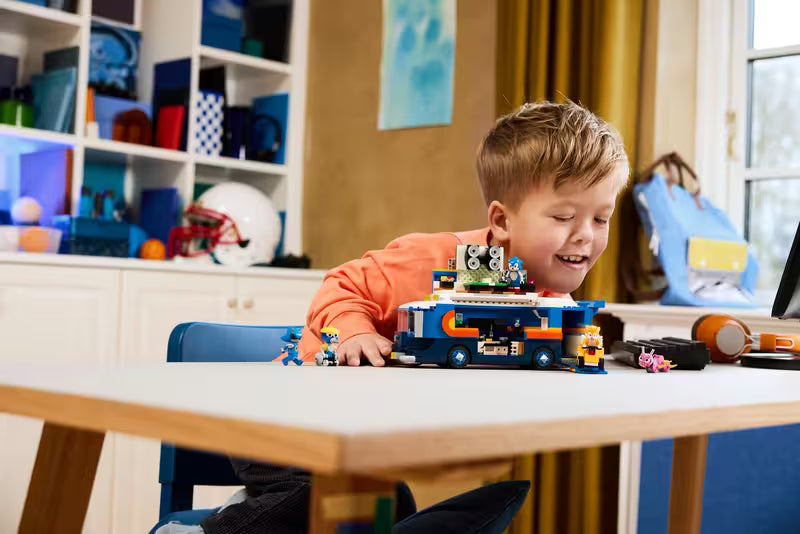 LEGO Sonic the Hedgehog 77006 Team Sonic Command Truck