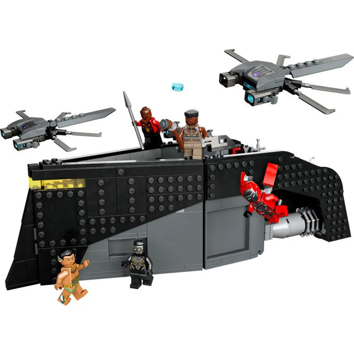 LEGO Super Heroes 76214 Black Panther: War on the Water