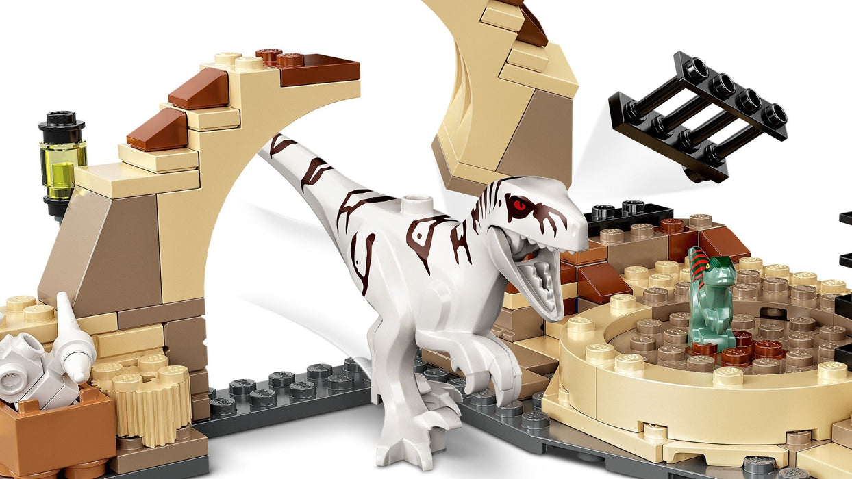 LEGO Jurassic World La capture des Vélociraptors Beta et Blue